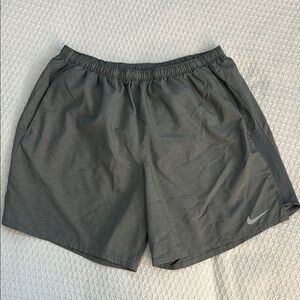 Nike Dri-Fit Gray Athletic Shorts Lightweight Elastic Waist Lined XL